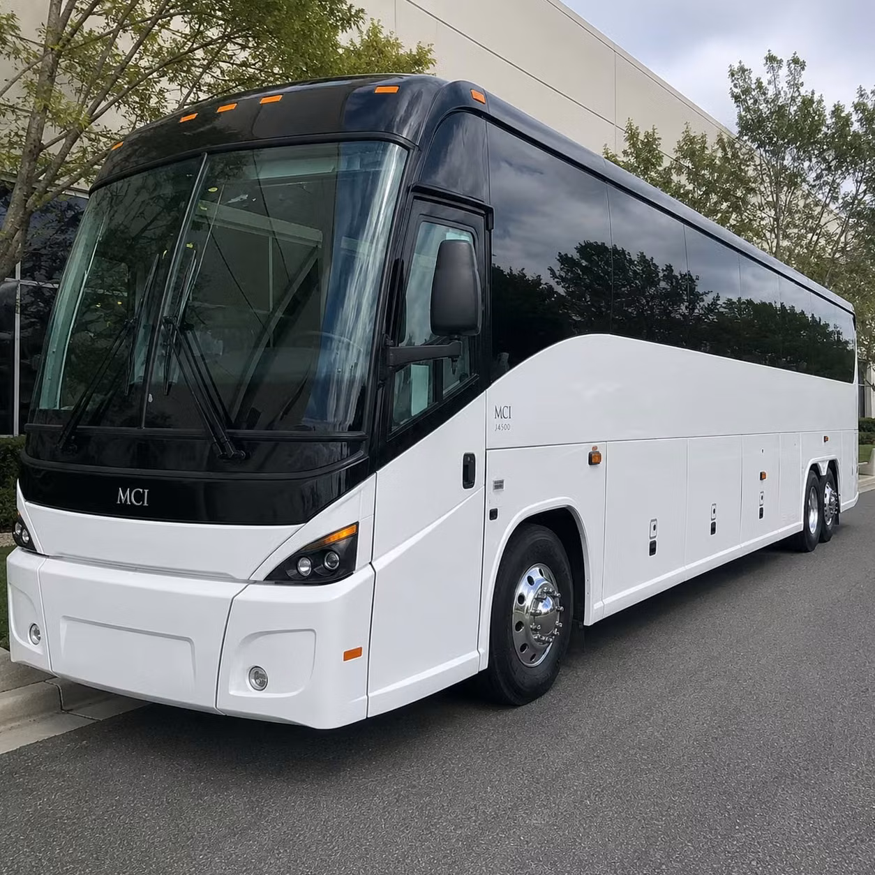 construction crew and industrial workforce shuttles in west sacramento