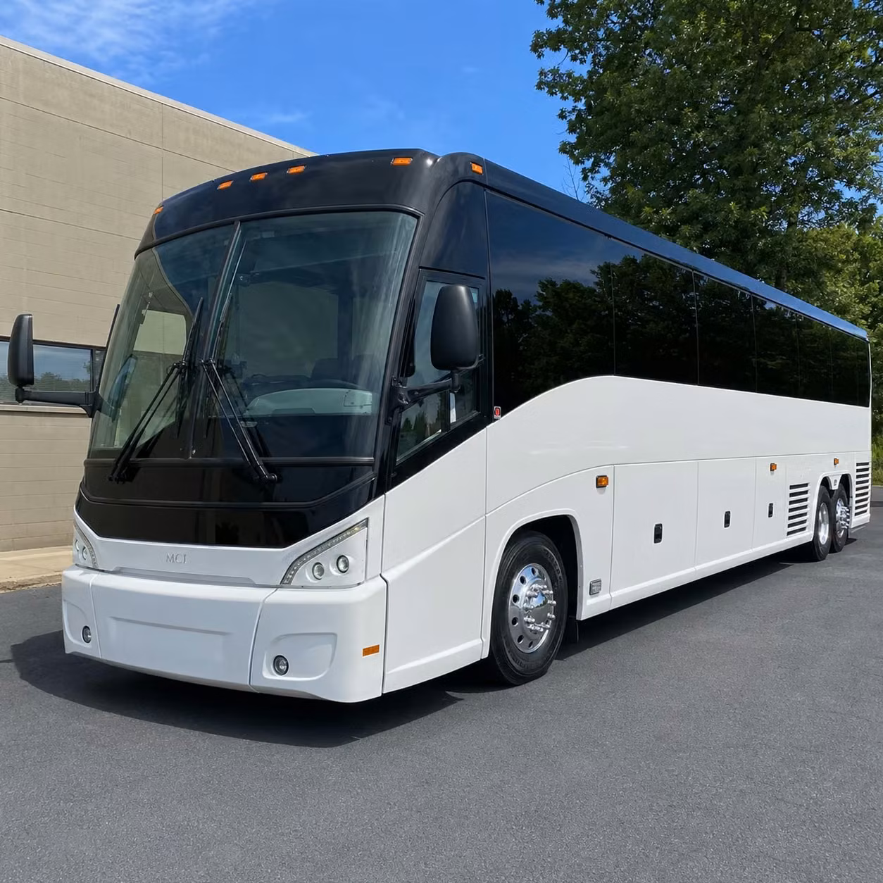 long distance transportation for west sacramento sports teams and fan groups