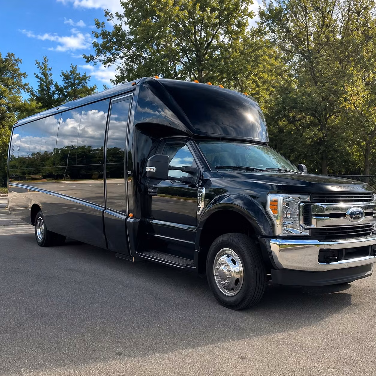 minibus rentals in west sacramento for smaller prom groups