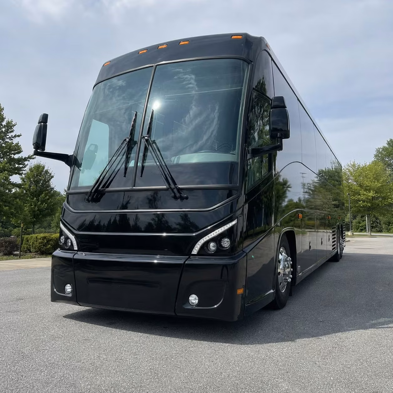 sacramento convention center and event shuttle services for government conferences