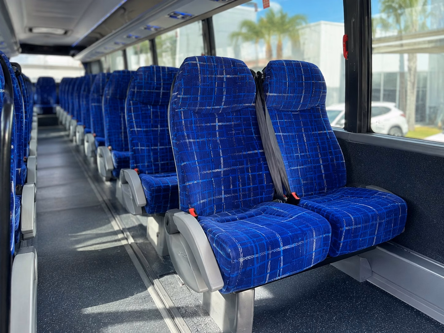 shuttle your wedding guests between west sacramento venues and sacramento hotels without the headache