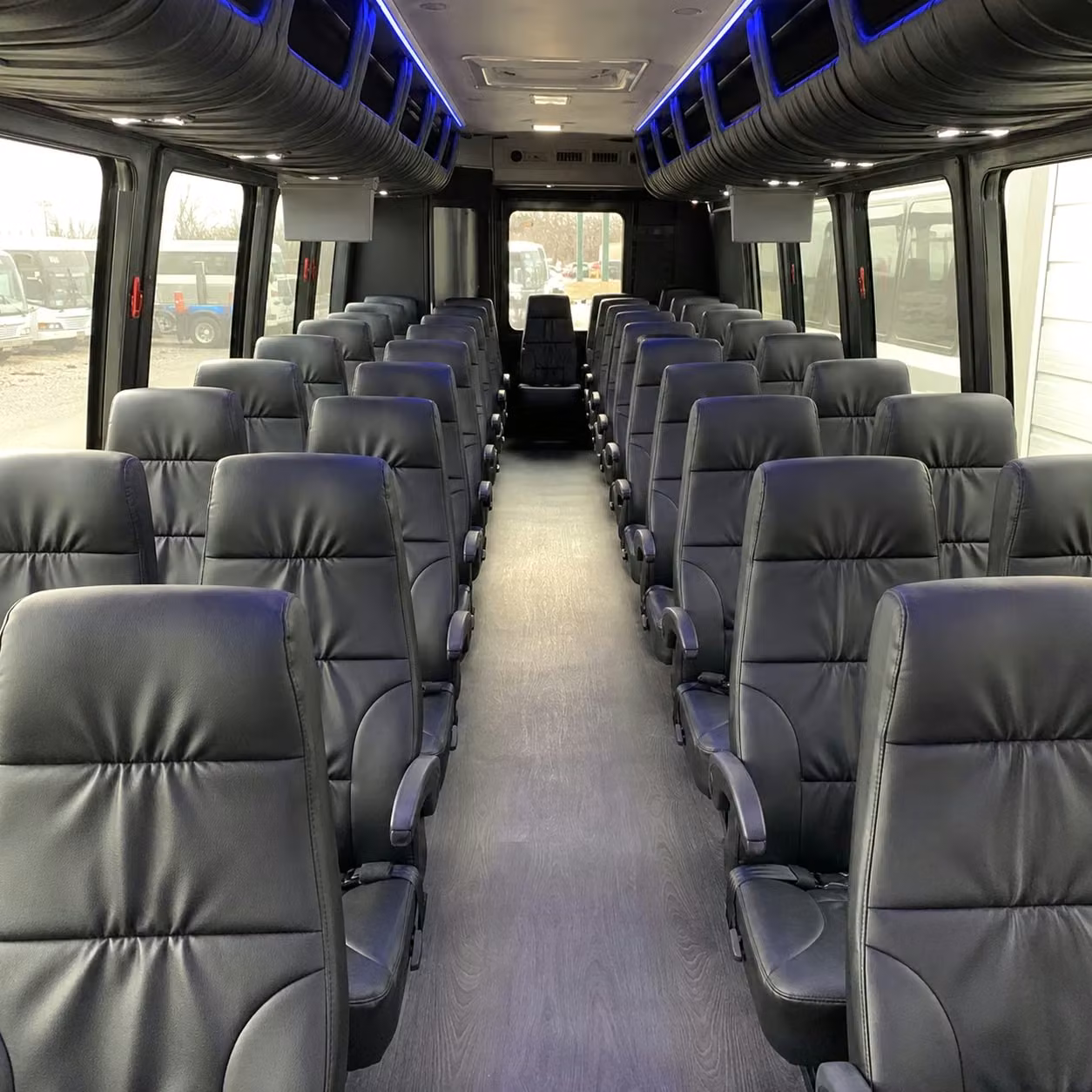 west sacramento 20 passenger minibus rental