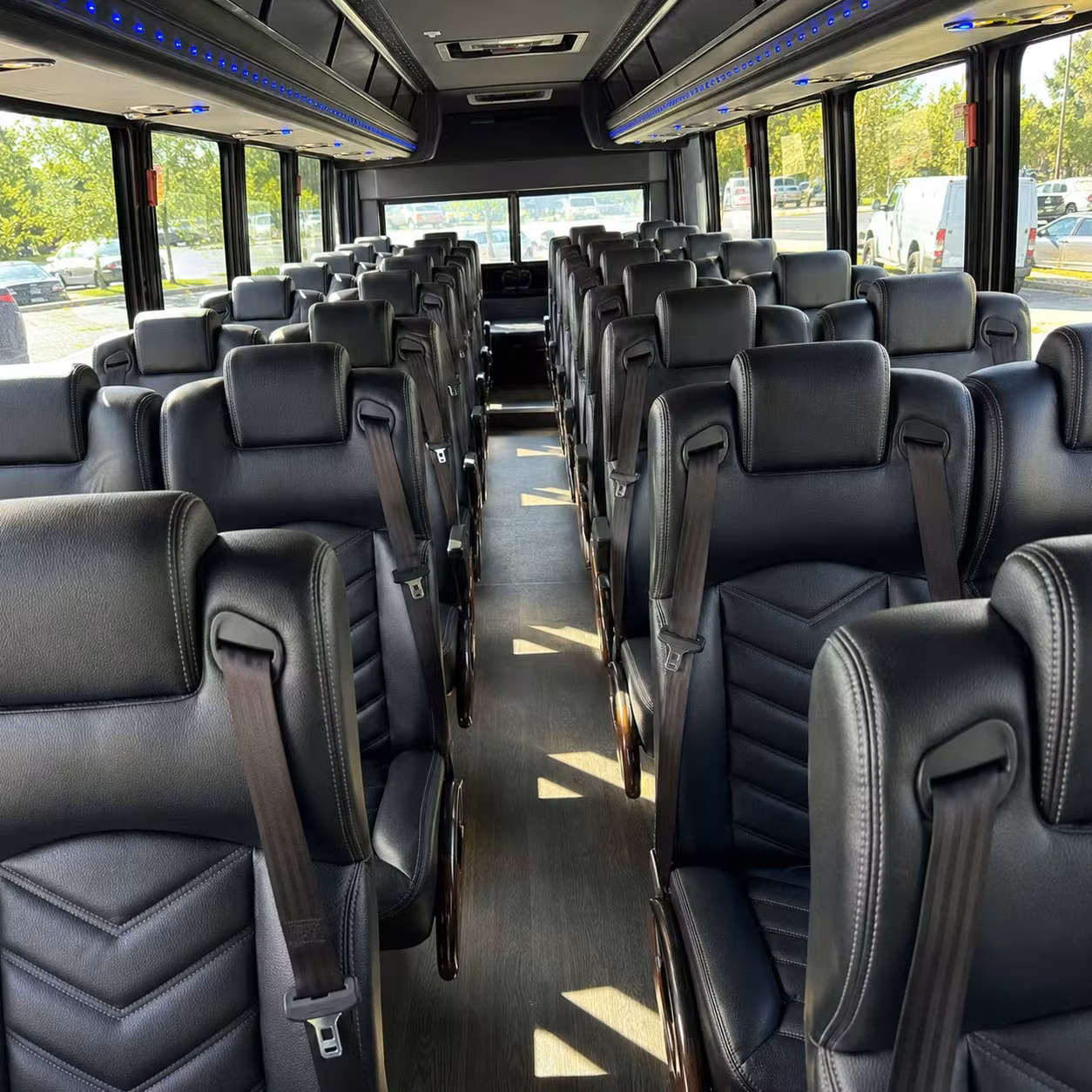 west sacramento 25 passenger minibus rental